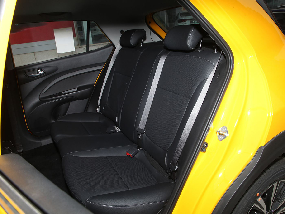 1400x1050_autohomecar__ChwFjmC3k02AJZ4tAB4jU6HiOqs649