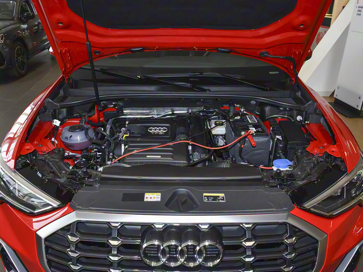 1400x1050_autohomecar__ChwFk2HaiNWAF41mABnRdz0jsNo915