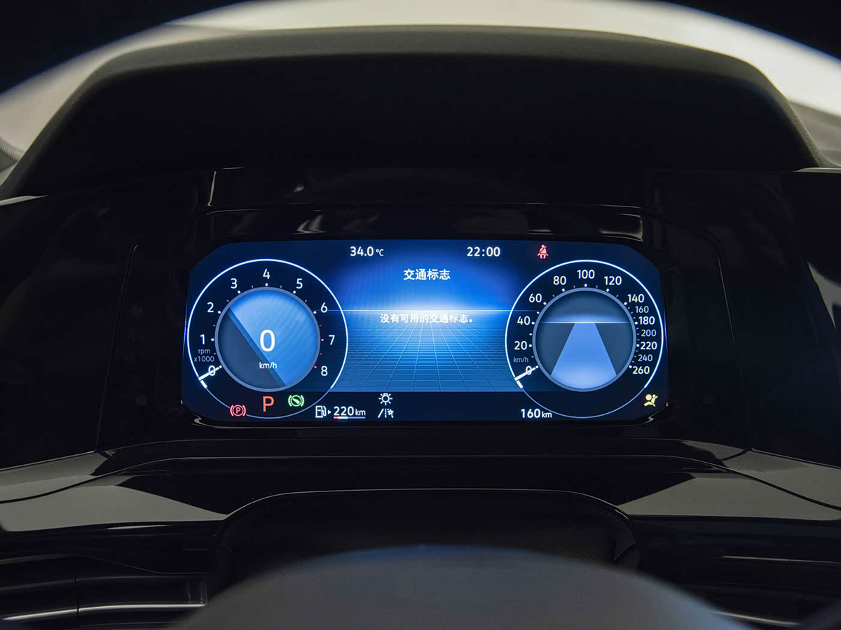 1400x1050_autohomecar__ChsEkF9uwOuAXziiADotp7F15CQ940