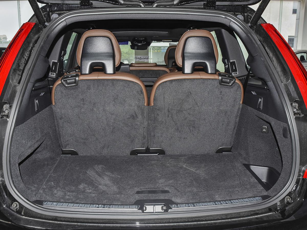 1400x1050_autohomecar__ChwFkWGC1RmAEOoOADhFgvMk8oA320