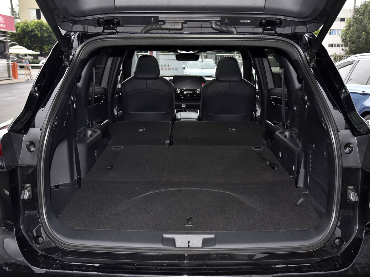 1400x1050_autohomecar__ChwFk2EWiQiAbiKzAClth8o8hwc419