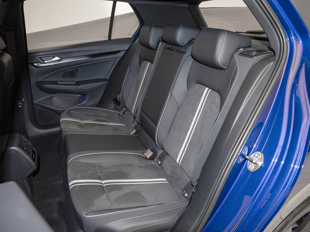 1400x1050_autohomecar__ChwFk19uwJaAfg52ADj8UvoZMdA223