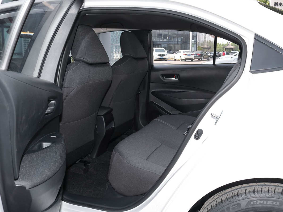 1400x1050_autohomecar__ChsEdmKIodKAEE8DABBDiLVPwSg578