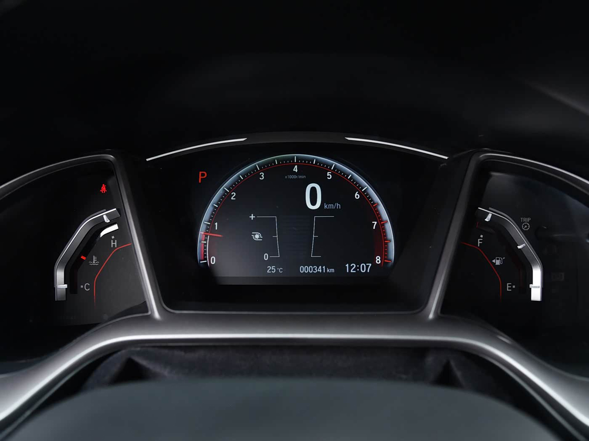 1400x1050_autohomecar__ChsEmV8TFe2AeYGAAANv8w-drRI695