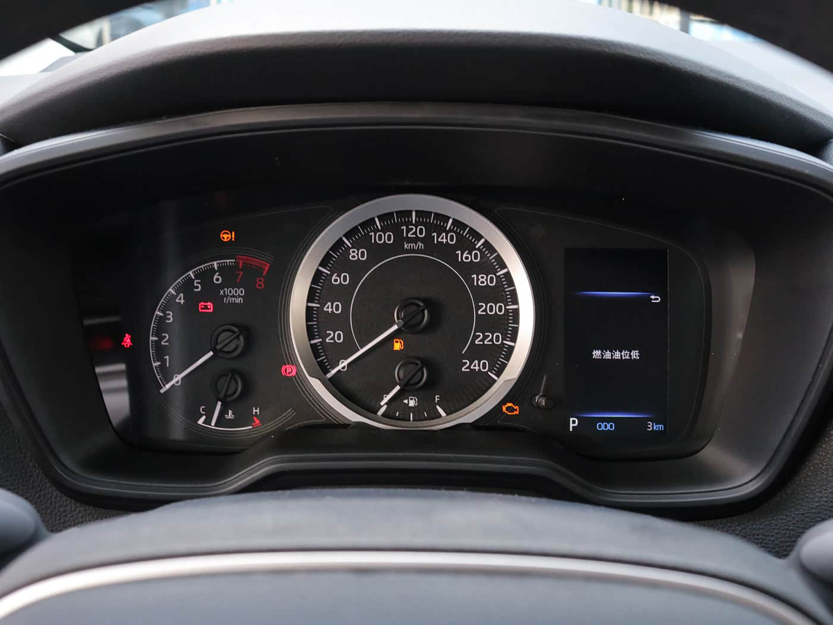 1400x1050_autohomecar__ChsFVWKIoe2AR9GrACizj0psW8k428