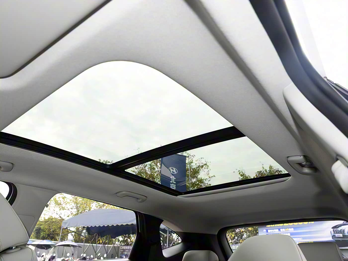 1400x1050_autohomecar__ChwFkmGm7-eABHHVABmMOvebGn8056