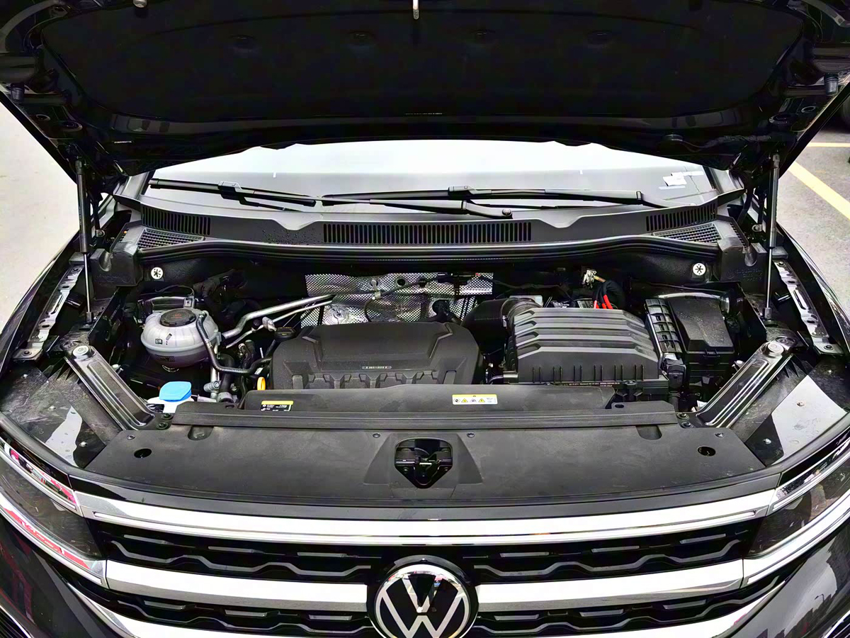 1400x1050_autohomecar__ChxknGOIMsSARj0iAEYn1zfnSqM028