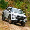 Isuzu Lingtuo 2025 2.5T 8-speed Automatic 4WD Diesel Cross Version Mid Pickup Truck Large Space Off-road Transport Vehicle