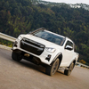 Isuzu Lingtuo 2025 2.5T 8-speed Automatic 4WD Diesel Cross Version Mid Pickup Truck Large Space Off-road Transport Vehicle