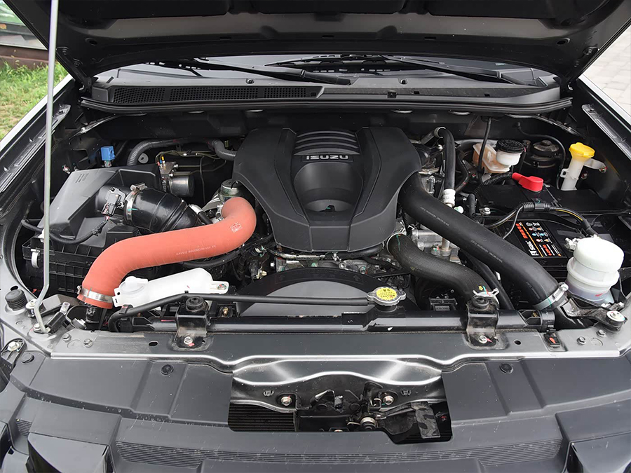 Isuzu2018x2