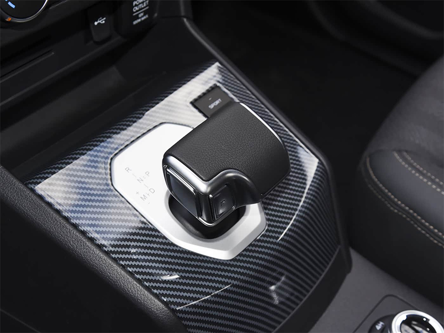Isuzu RM x5