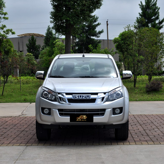 Hot Sale Family Car Isuzu D-Max 2.5T 2015 4WD Automatic Super Luxury 5 Seats Diesel Vehicle Second Hand Cheap Car China Pickup Used Car