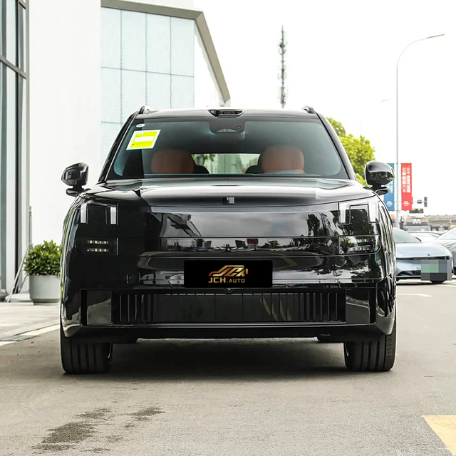 Lynk & Co 900 1.5T 4WD Left-hand Drive Plug-in Hybrid Large SUV With Sunroof Used Car Low Mileage Used Off-road Vehicle